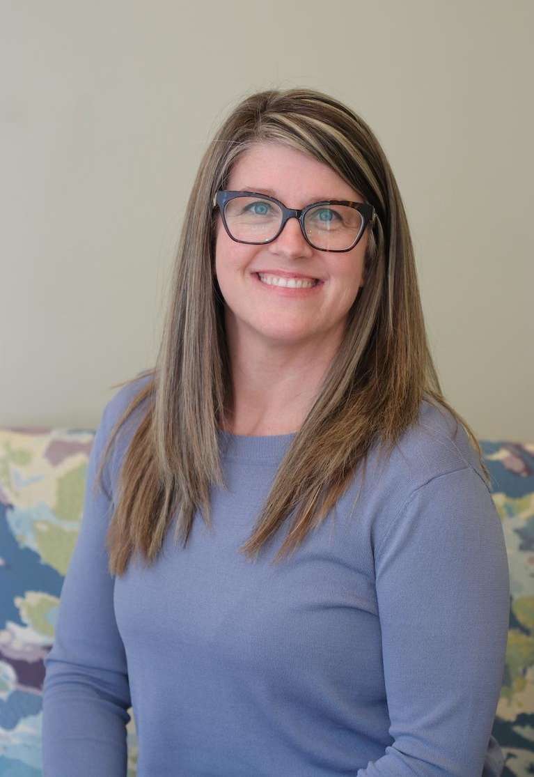 kari-ann office manager | dentist near me